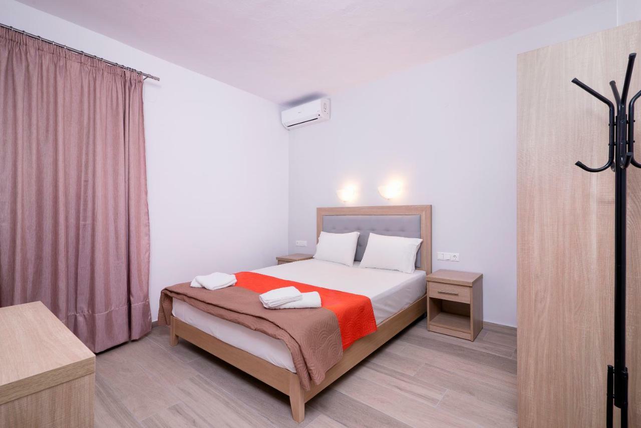 Kentrikon Rooms III & Mint House Limenária Eksteriør bilde